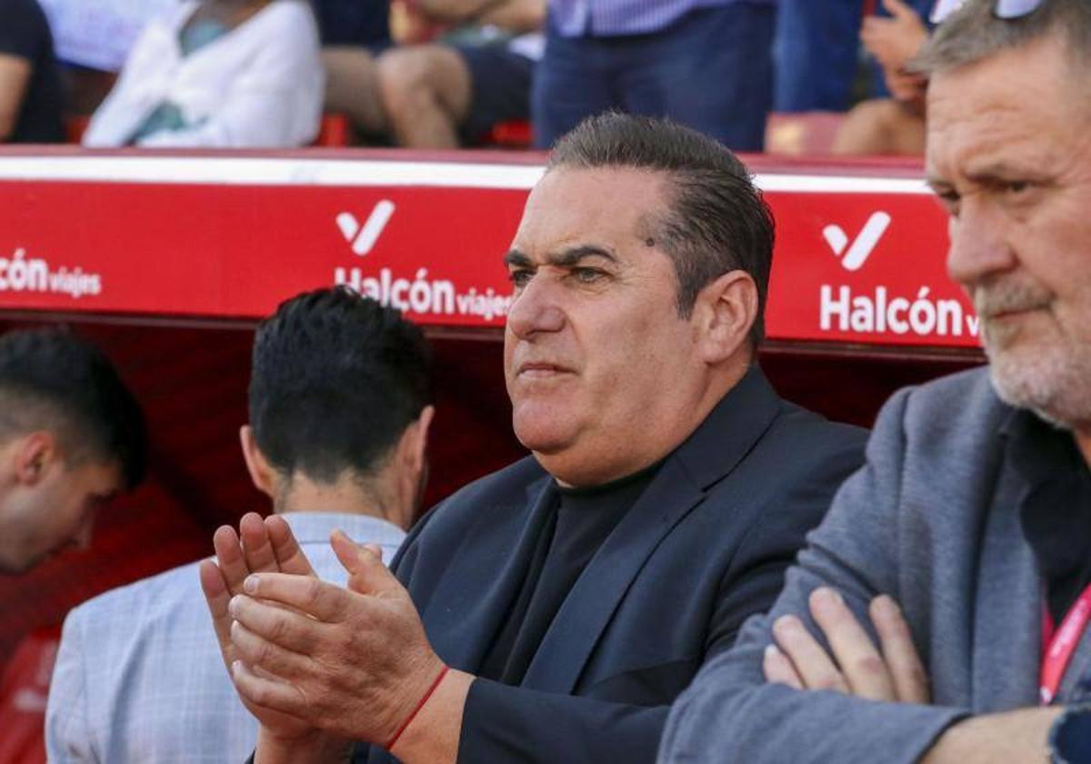 José Ramón Sandoval.