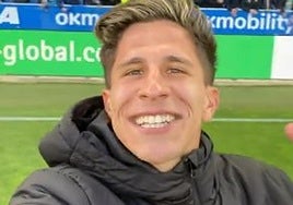 La locura de Giuliano Simeone tras la victoria del Alavés ante el Atlético de su padre, el 'Cholo'