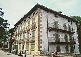 La planificación de este importante centro cultural en Pinondo Etxea es uno de los proyectos más destacados.