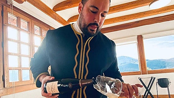 El mejor camarero de España trabaja en un restaurante vizcaíno