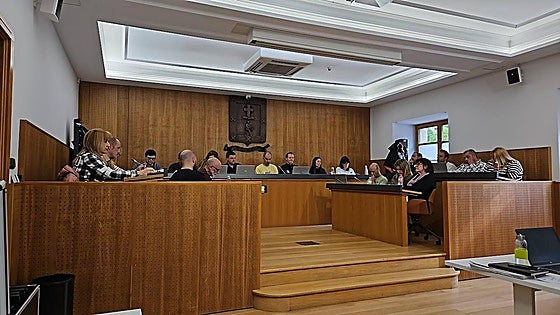 El PNV y PSE de Galdakao critican el convenio de colaboración con Usansolo