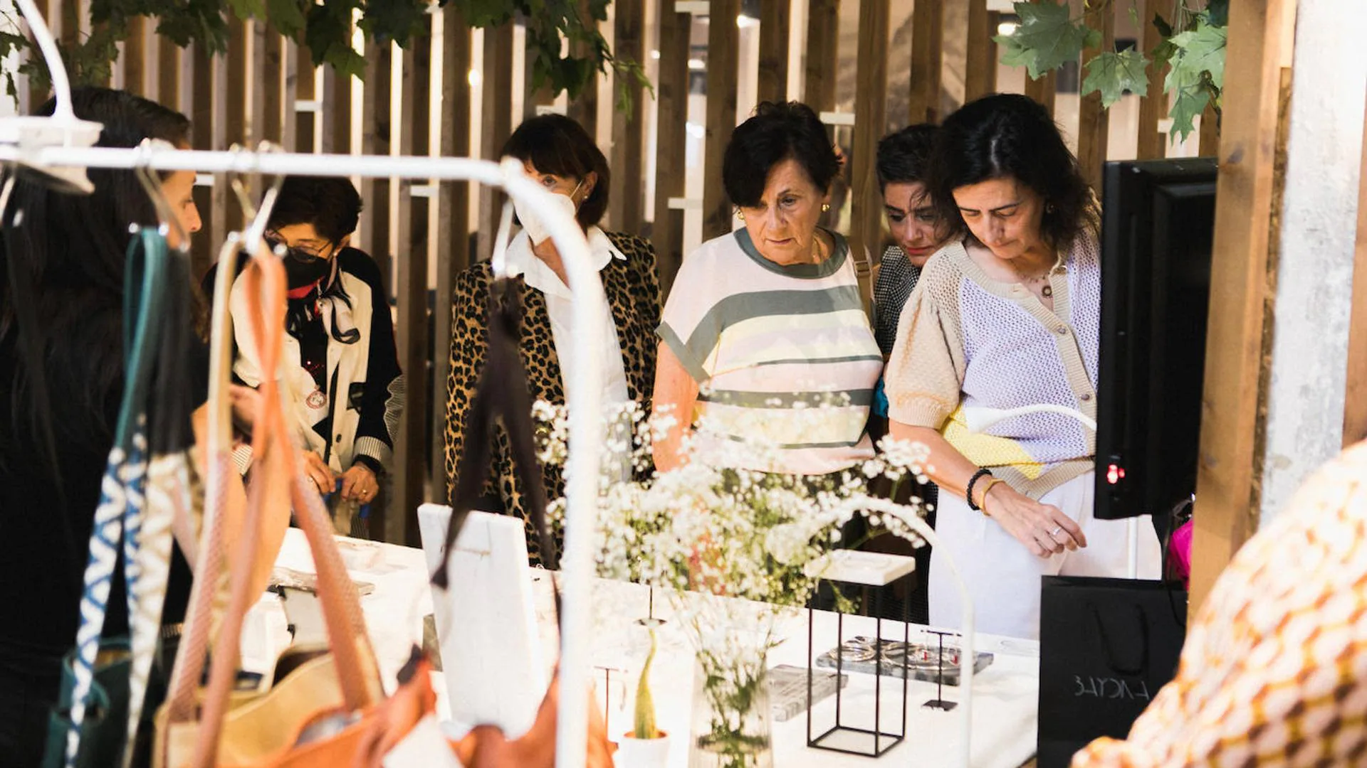 Tienda en Bilbao (Día de la Madre 2024): Ni caros ni aburridos: esta tienda  (efímera) de Bilbao tiene los regalos para acertar el Día de la Madre | El  Correo