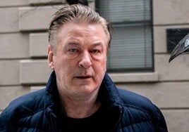 Alec Baldwin confiesa que dejó las drogas hace 39 años después de «esnifar una raya de aquí a Saturno»