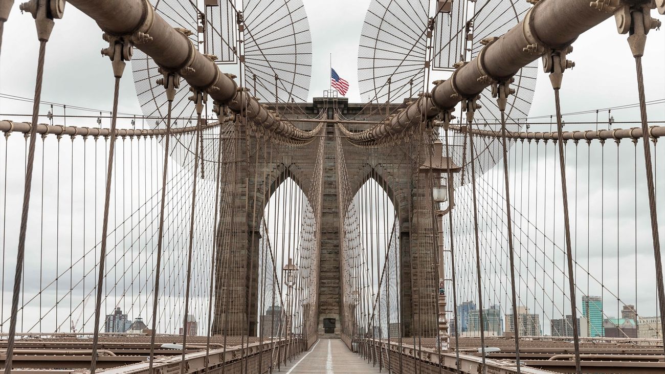 Vista de Brooklyn desde el puente que lleva el mismo nombre.