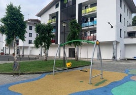 Un parque infantil en Urizar