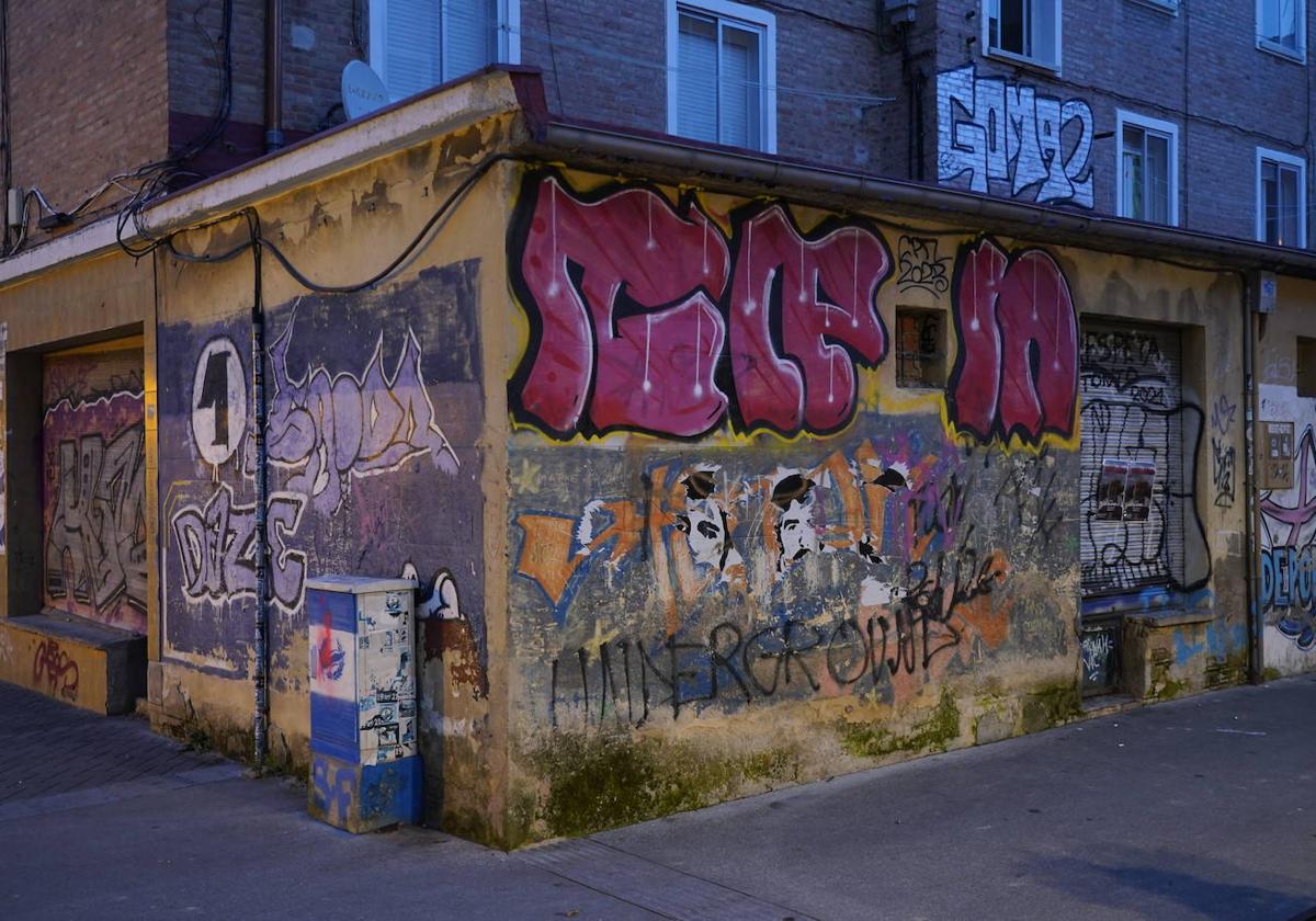 Las limpiezas de grafitis se han llevado a cabo principalmente en Ariznabarra.