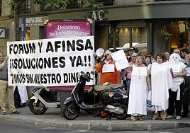 Los estafados de Afinsa pueden computar las pérdidas en la declaración de este año, según la OCU.