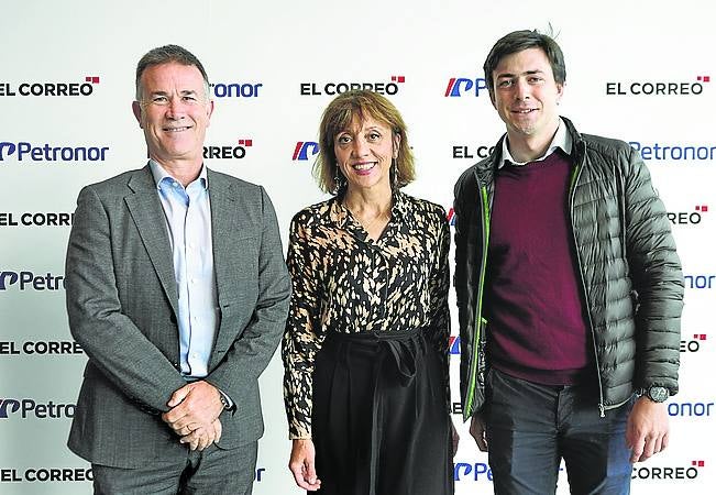 Juan Ramón Rey, Eva Ferreira y Mikel Mostajo.