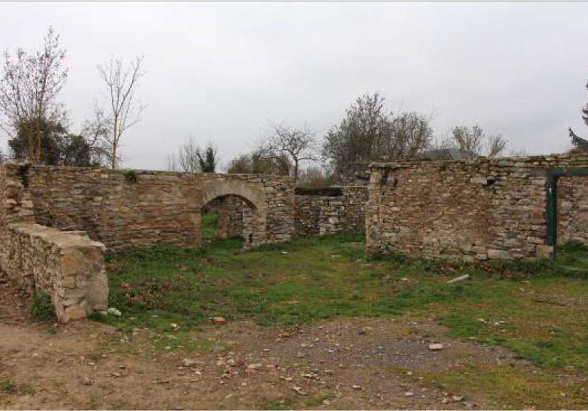 Imagen que presenta el viejo caserío de Campo de los Palacios.