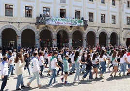 La anterior edición de la fiesta de las escuelas pequeñas de Busturialdea se celebró en Mundaka.