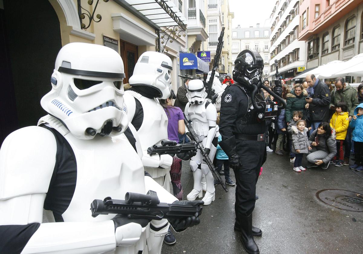 Los soldados imperiales de Star Wars volverán a desfilar por la calle San Prudencio.