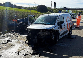 Estado en el que han quedado los vehículos implicados en el accidente.