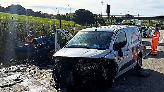 Un hombre y una mujer, vecinos de Lasarte, mueren en un accidente en Soria