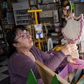 Cierra Piki Riki, la tienda de manualidades de Santutxu, después de 45 años: «Nos da mucha pena»
