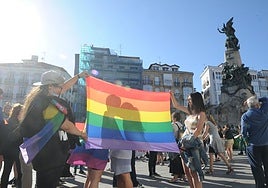 Manifestación por los derechos de las personas LGTBI en Vitoria.