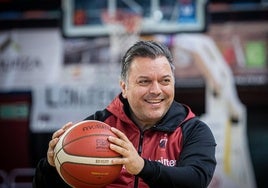 Lucas Fernández, en el pabellón de Maloste.