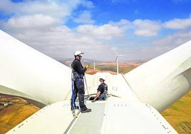 Los ingenieros de la compañía recuerdan que la energía eólica es todavía «una industria joven» que ha pasado por un crecimiento exponencial.