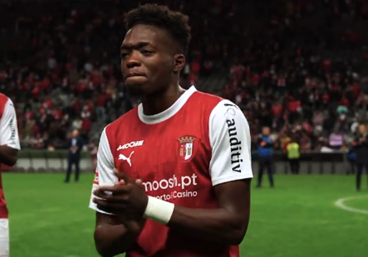 Las lágrimas de Álvaro Djaló en su despedida del Sporting de Braga
