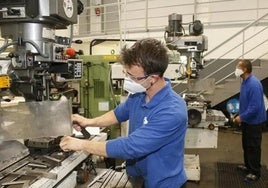 Las ventas de la industria cayeron en marzo un 14,2% en Euskadi