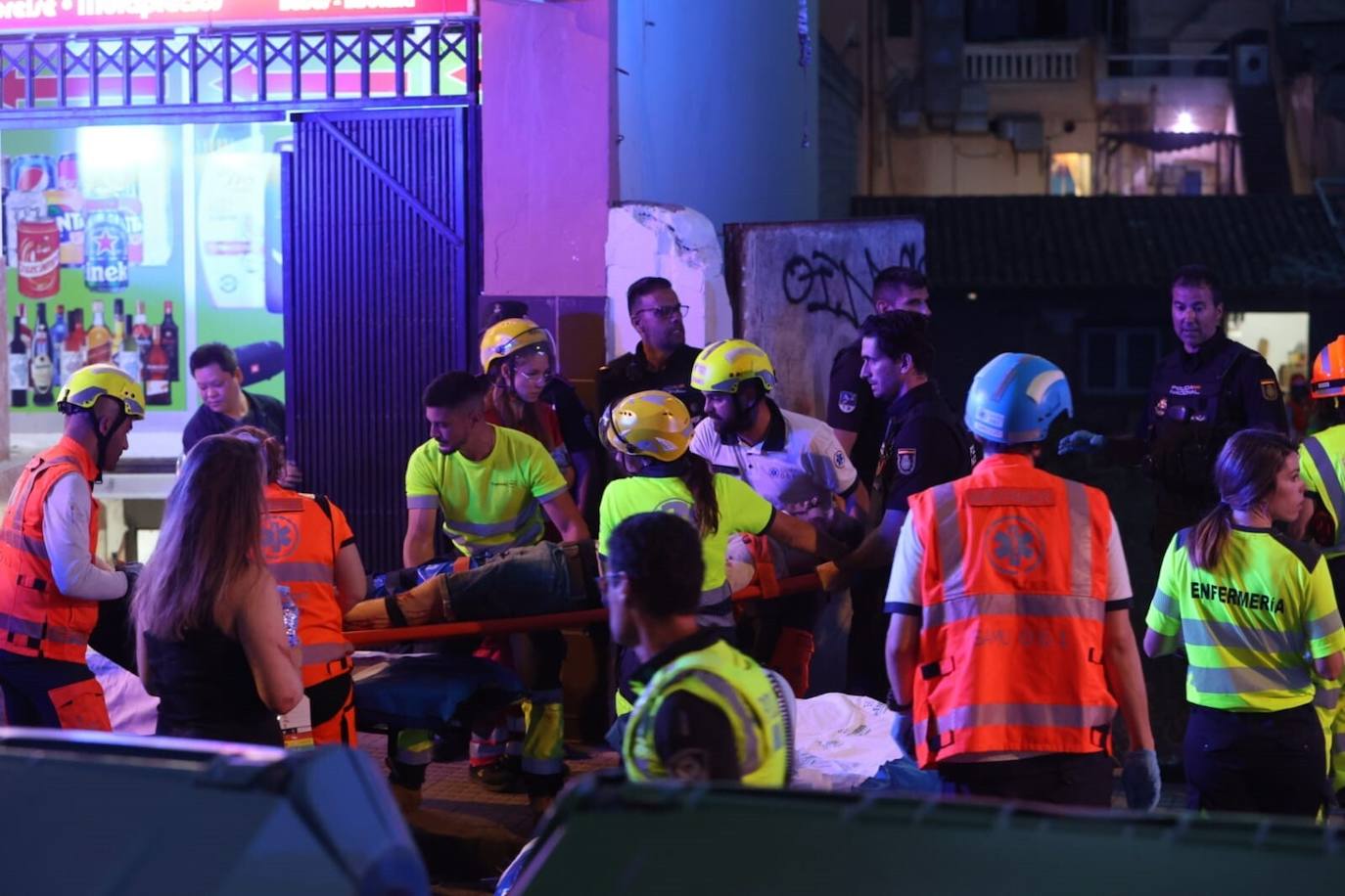 Al menos cuatro muertos por el derrumbe de un edificio en Palma de Mallorca