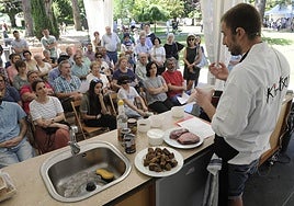 Showcooking en una edición anterior de Enkarterri Fest.
