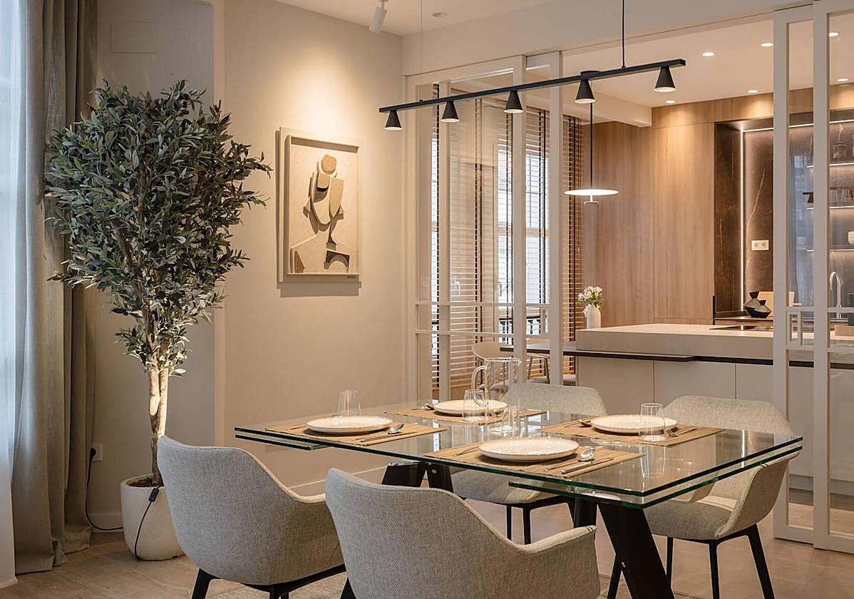 Un piso de 100 metros en el Ensanche de Bilbao en el que la cocina es la estrella.