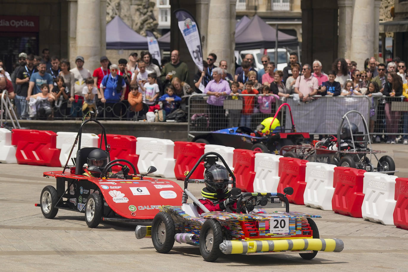 El centro de Vitoria se convierte en un circuito de carreras