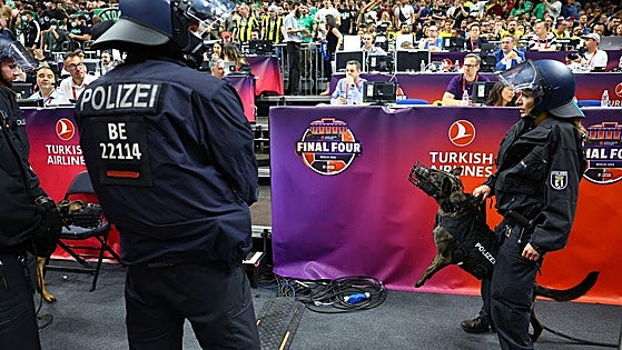Los fichajes de la Euroliga se cuecen entre el caos ambiental e invitados vips
