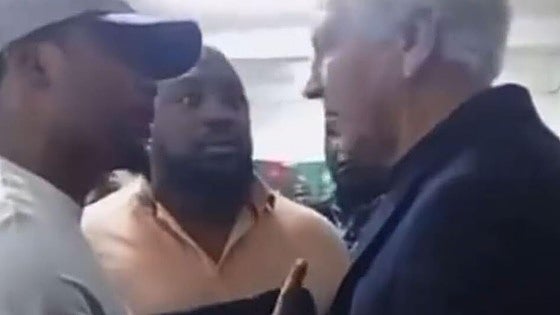La tremenda bronca de Eto'o con el nuevo seleccionador de Camerún: «No me hable así, entrenador, no lo olvide»