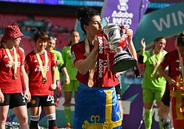 Lucía anotó un doblete en la final de la FA Cup el pasado 12 de mayo.
