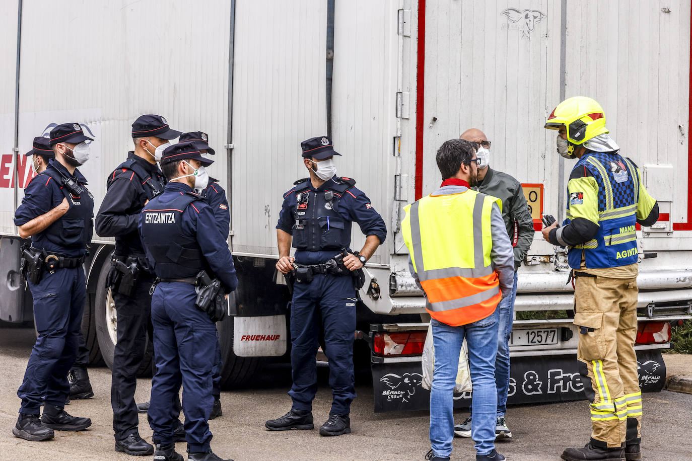Las imágenes del incendio de Goiain