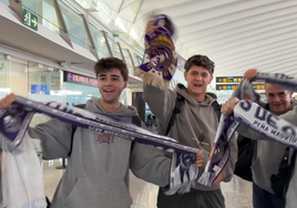 Un grupo de madrileños viaja desde Bilbao a Londres para la final de la Champions