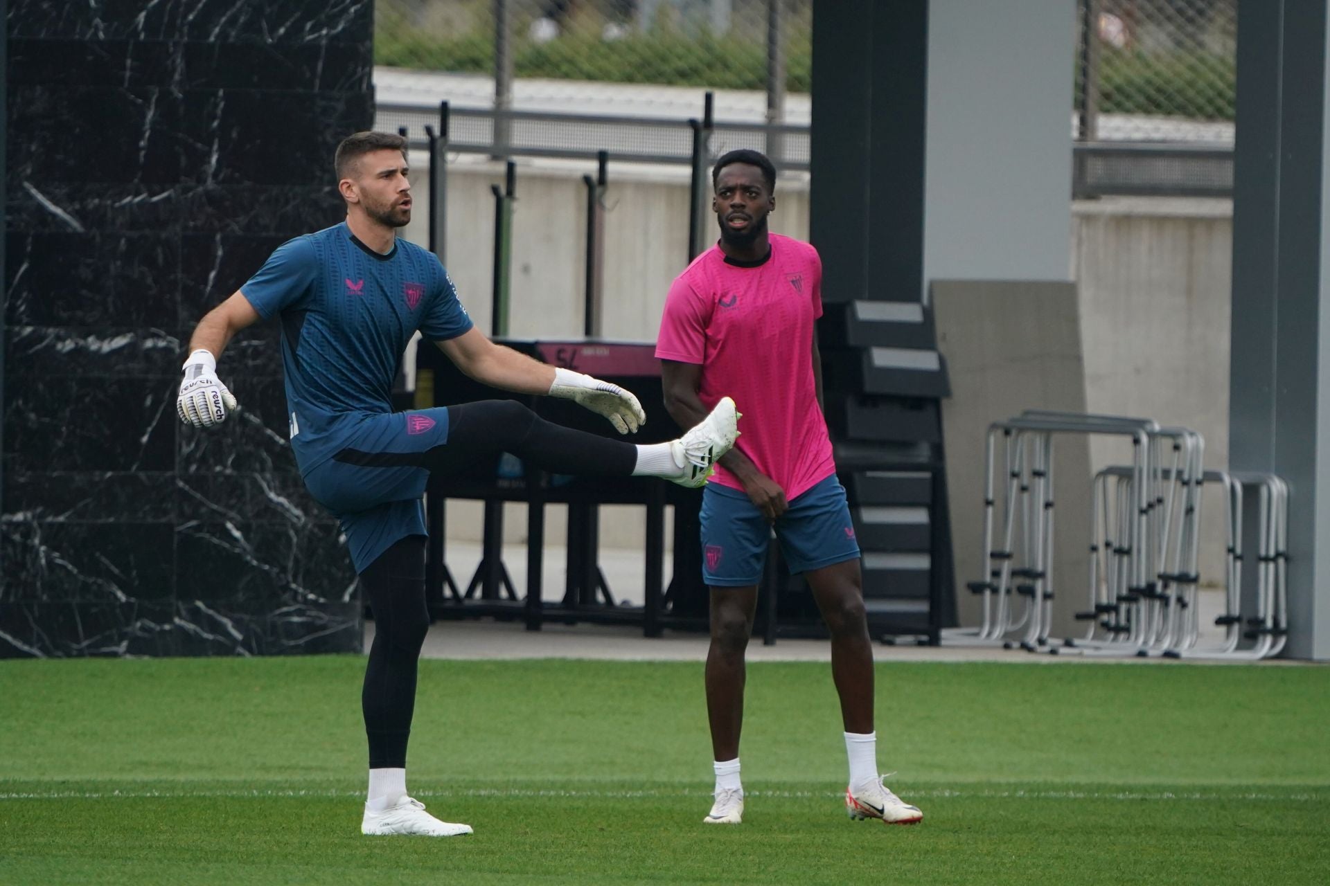 Simón sobre su ausencia en la boda de Iñaki Williams: «Me dolió mucho perdérmela»