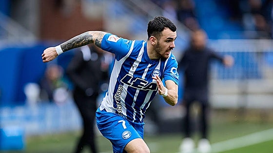 Álex Sola empezará la pretemporada con la Real Sociedad