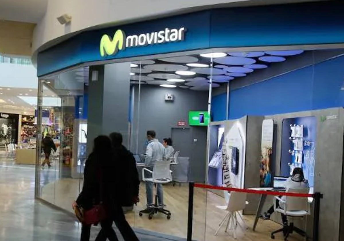 El importante aviso de Movistar a sus clientes por una estafa al alza