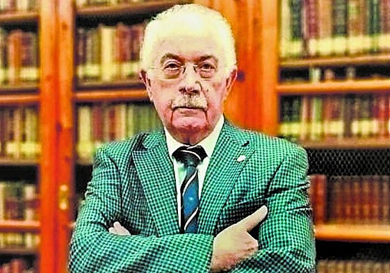 Julio César Santoyo hablará de cómo el mundo supo la noticia.