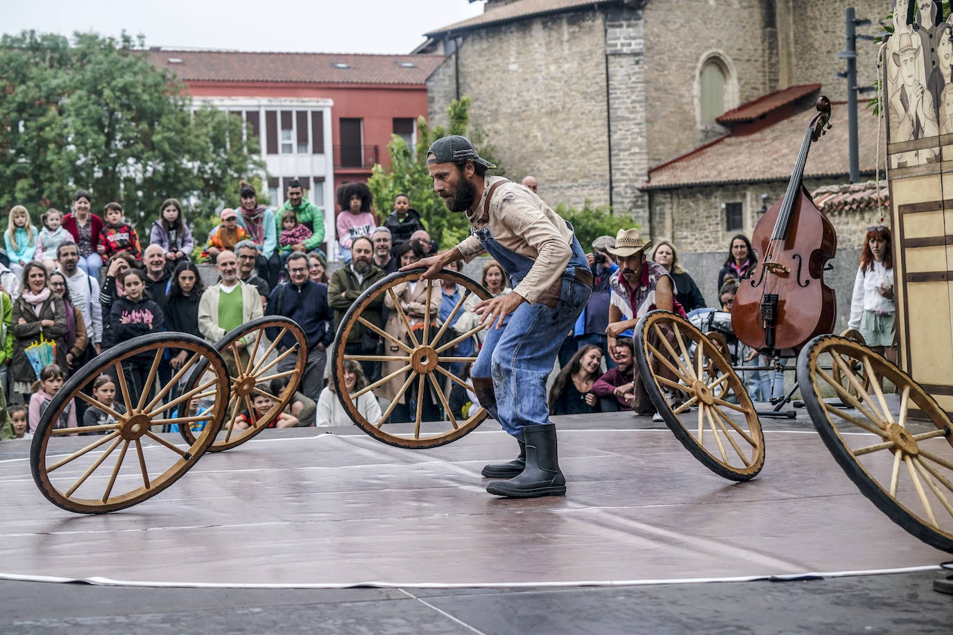 El festival KaldeArte de Vitoria, en imágenes