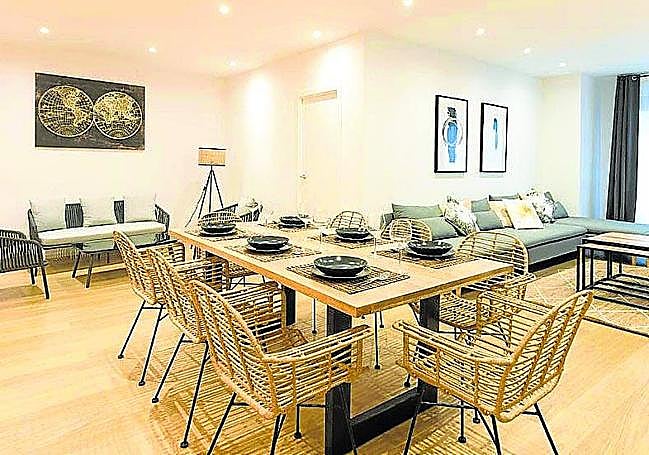 La más cara. 1.685 euros dos noches. Con cuatro habitaciones y dos baños, el piso se encuentra a cinco minutos del Guggenheim.