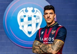 Ander Capa, exjugador del Athletic, deja el Levante