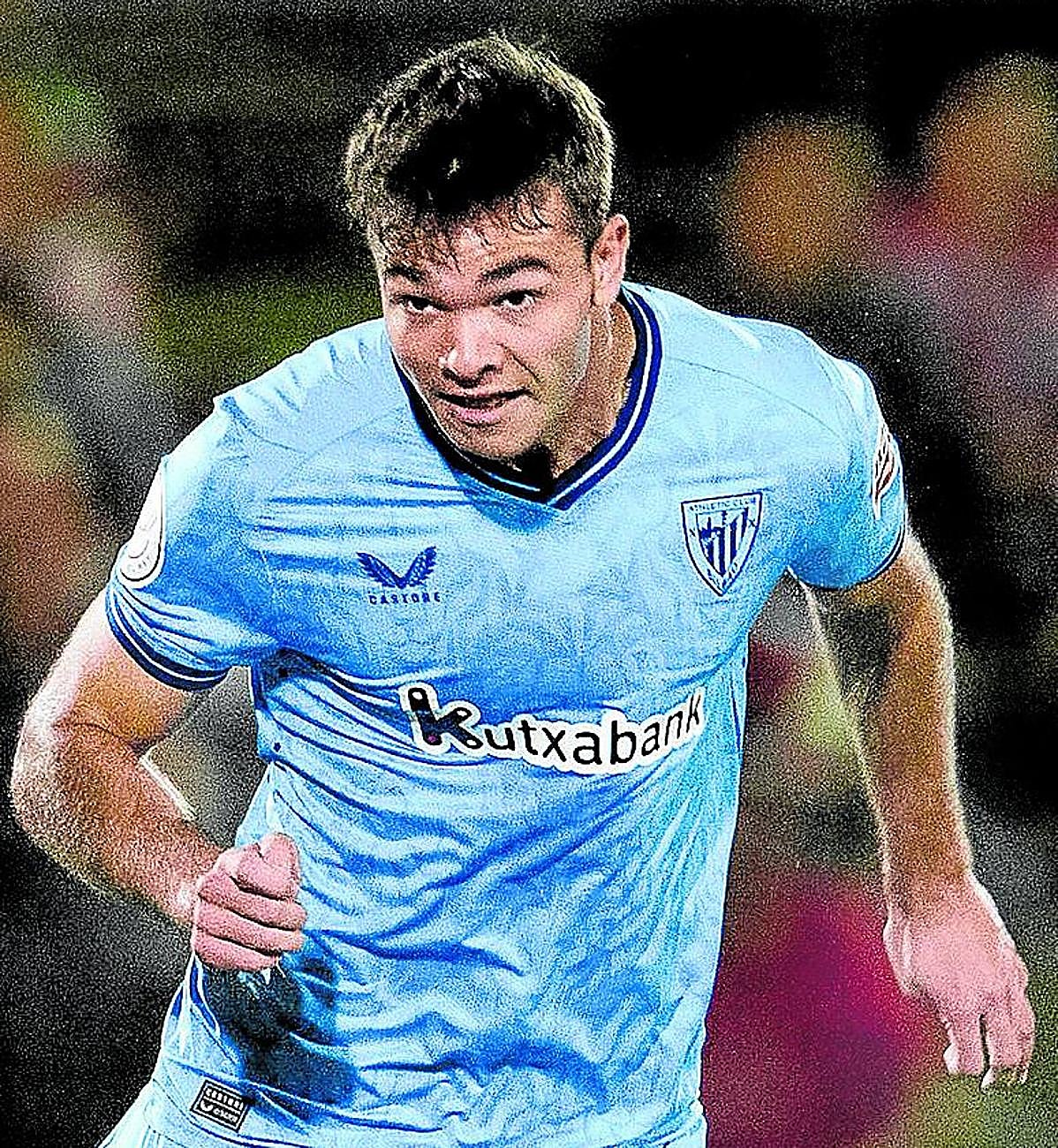 El central del filial Egiluz ya ha debutado con el primer equipo.