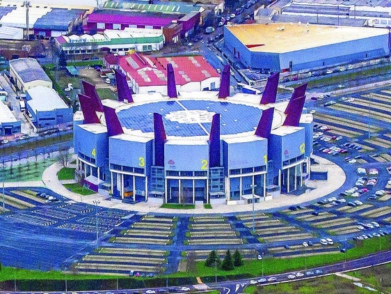 Imagen aérea del imponente Fernando Buesa Arena, un santuario de la Euroliga.