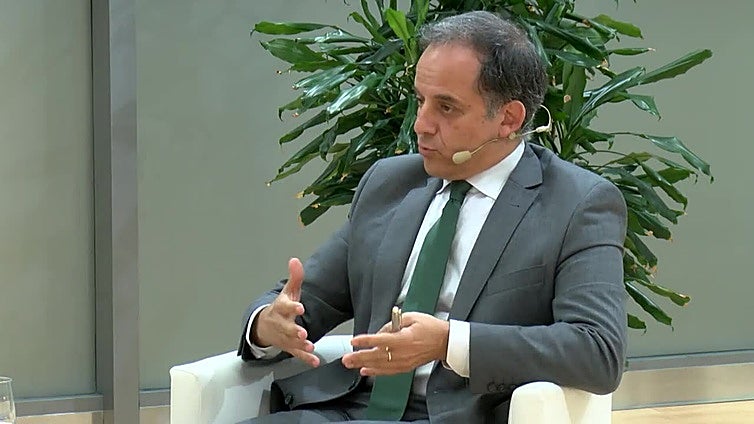 Coloquio ‘Energías renovables, claves en la transición energética’