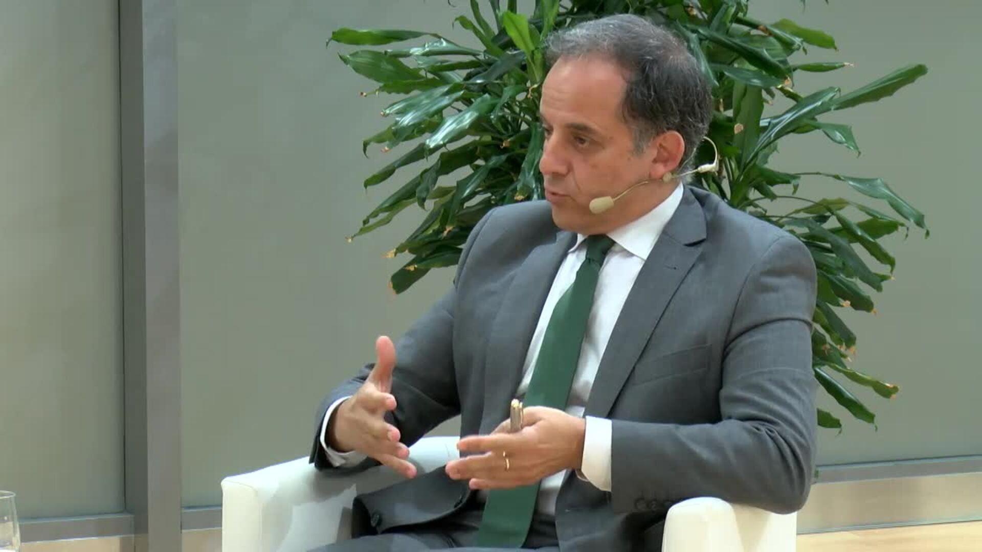 Coloquio ‘Energías renovables, claves en la transición energética’