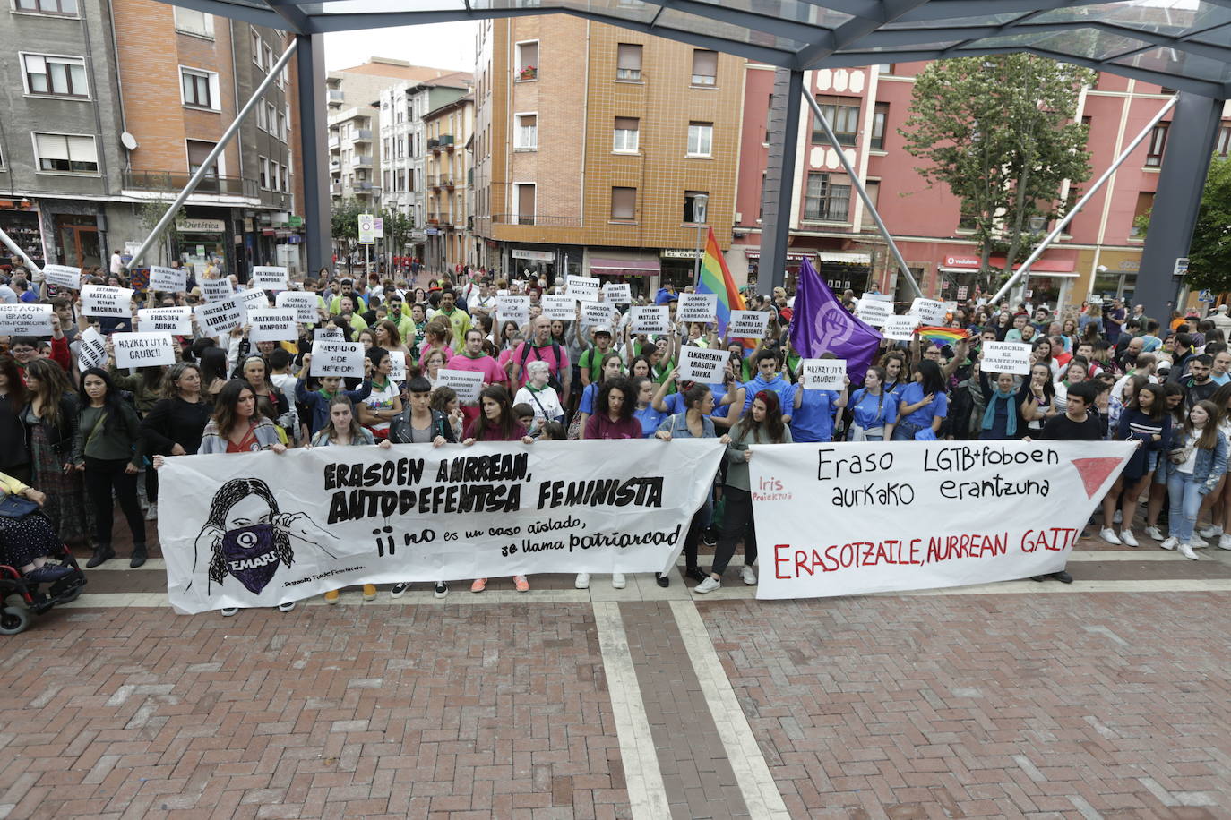 Imagen de archivo de una concentración tras otra agresión sufrida hace años en Sestao.