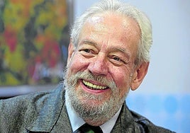 La literatura, tamizada por la experiencia vital, ocupa un primer plano en el libro de Cerolio.