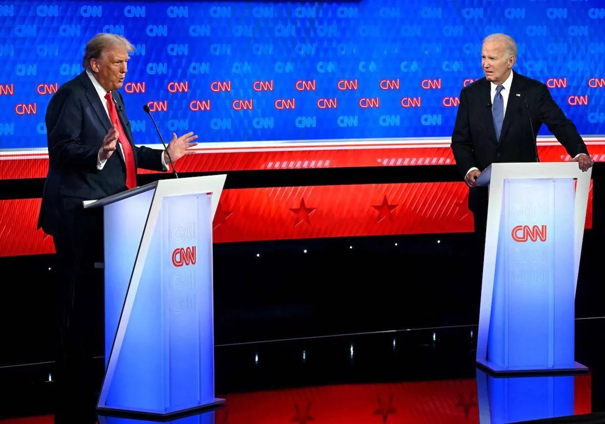 Donal Trump y Joe Biden durante el debate del jueves.