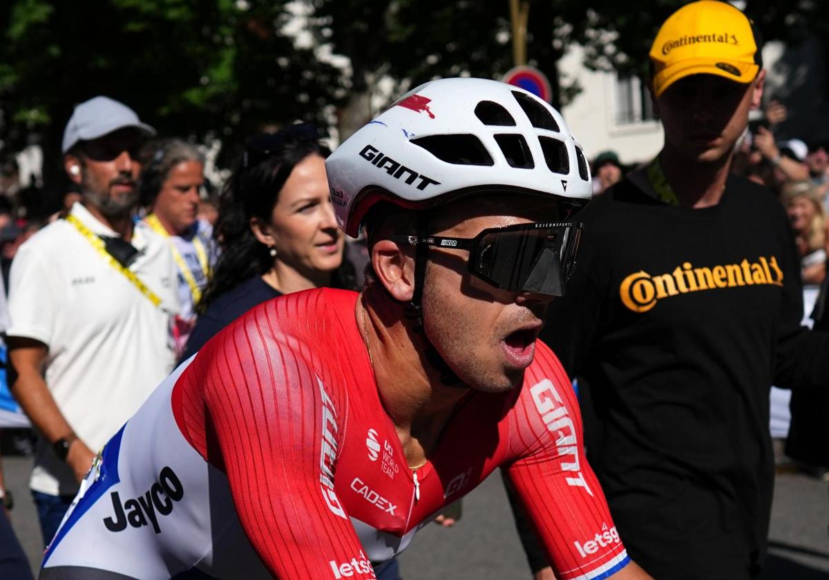 Dylan Groenewegen tras ganar la sexta etapa del Tour de Francia.