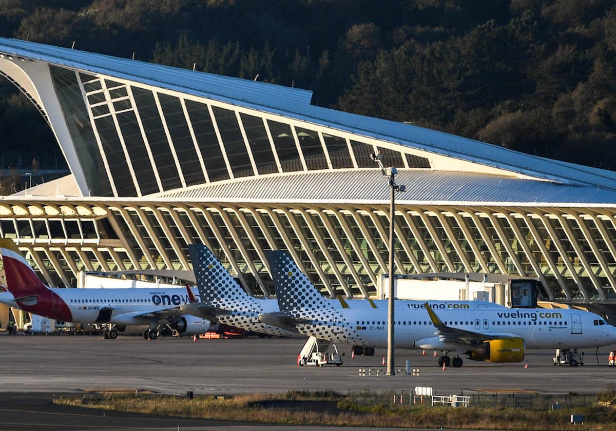 Se retrasa la deportación del saharaui 'atrapado' en el aeropuerto de Loiu