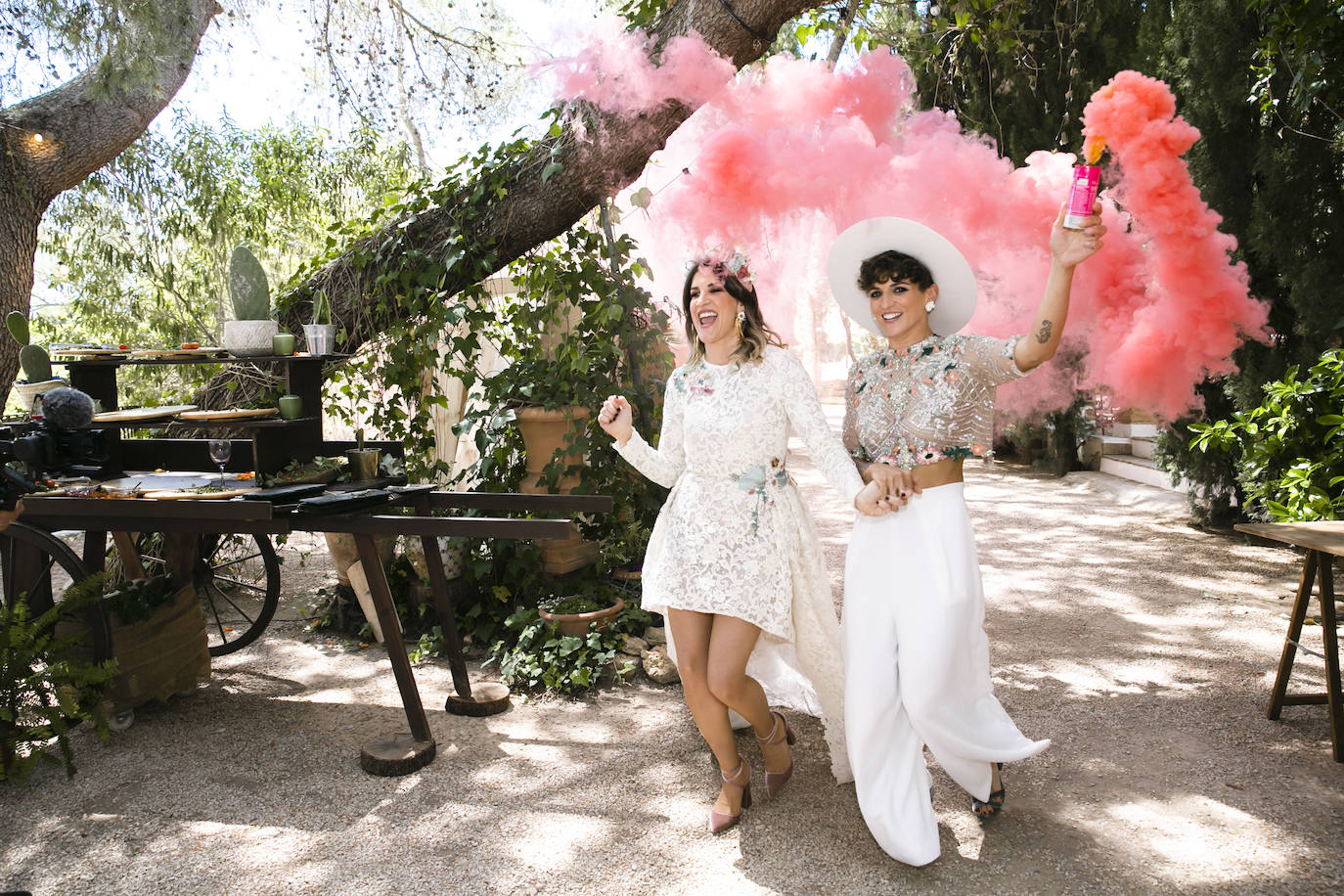 La boda mexicana de Carla y Ana, que encontraron sus looks soñados en Bilbao