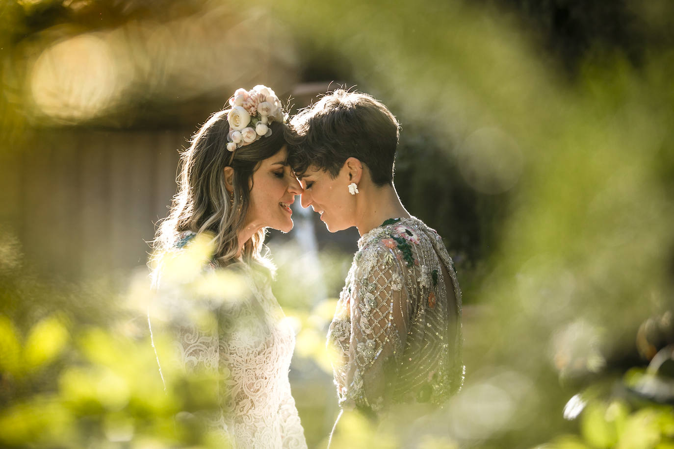 La boda mexicana de Carla y Ana, que encontraron sus looks soñados en Bilbao